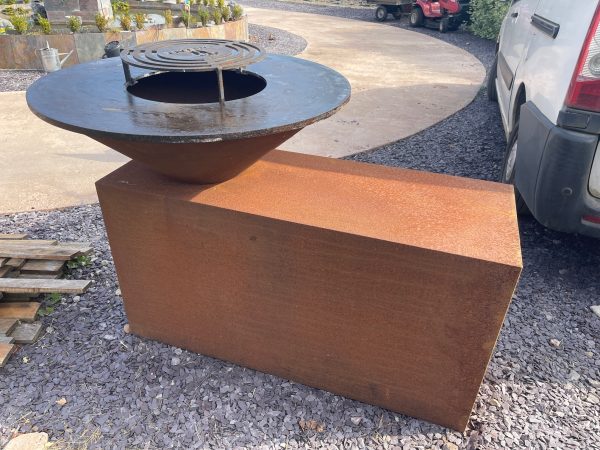 Corten Steel Rectangular Base BBQ Grill - Image 4