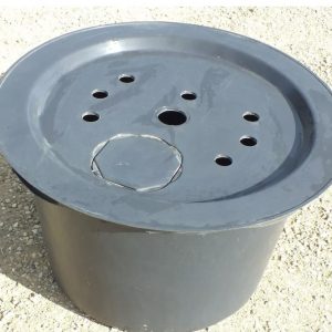 50cm plastic reservoir with fibreglass lid - 32cm deep